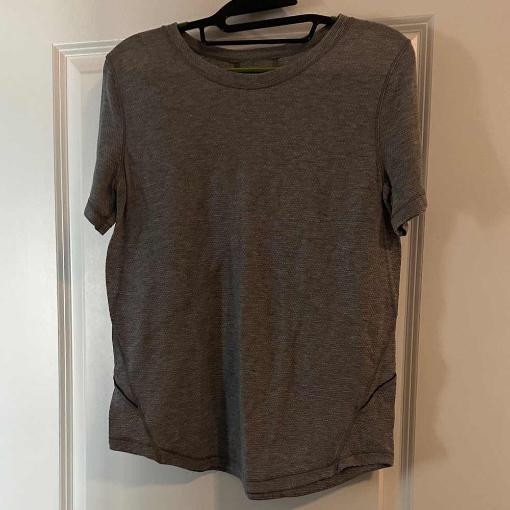 lululemon athletica Charcoal Short Sleeve Tee